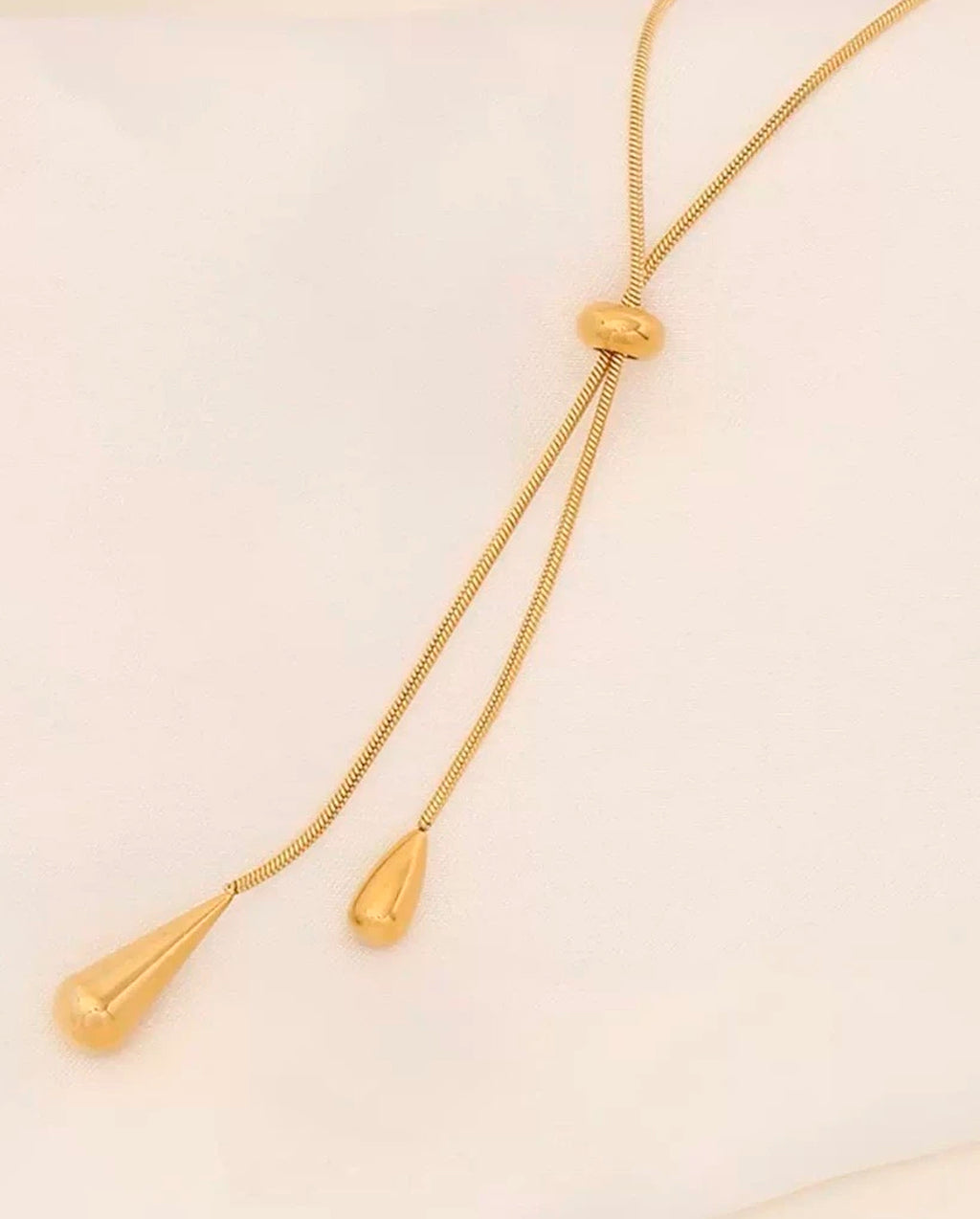 Colar Longo Regulável com Pingentes Gota Banhado a Ouro 18K e Prata 925