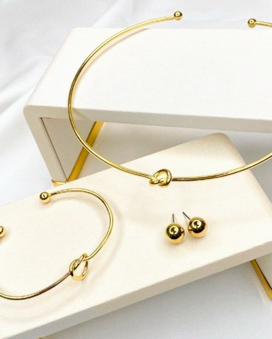 Kit Choker Pulseira e Brinco Aro Nó Folheado a Ouro 18k