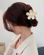 Presilha De Garra Feminina Flor de Camellia De Alta Ponytail