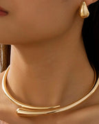Kit Colar Torno e Brinco Gota Feminino Dourado e Prata Elegante
