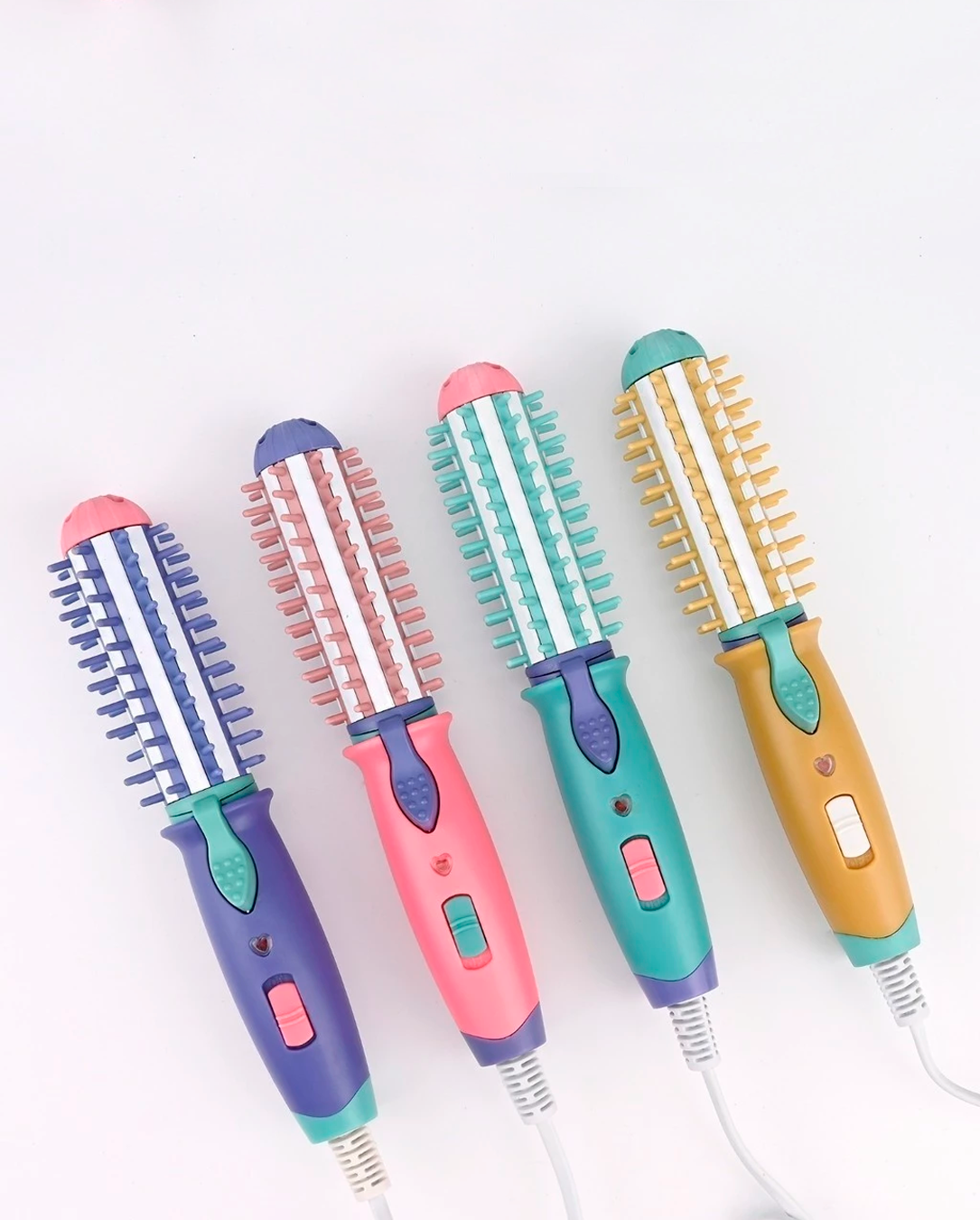 Mini Escova Modeladora Portátil Enrola Alisa Ou Modela Cabelo Bivolt Marisa