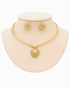 Kit Choker Ajustável e Brincos Concha Folheados Antialérgico Dourado e Prata