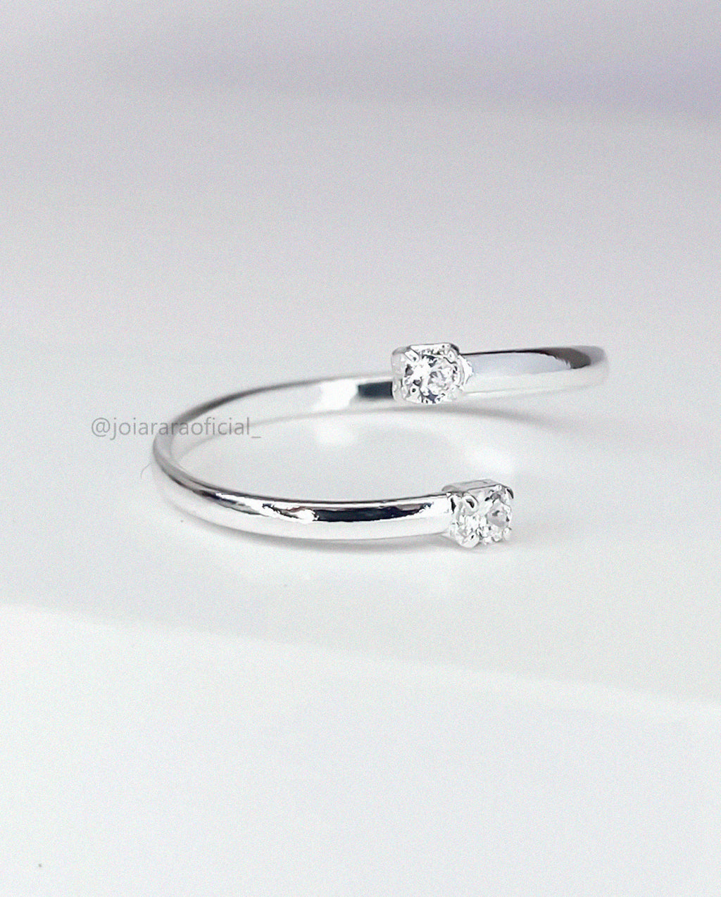 Anel de Falange Ajustável Feminino com Duas Zircônias Banhado a Prata