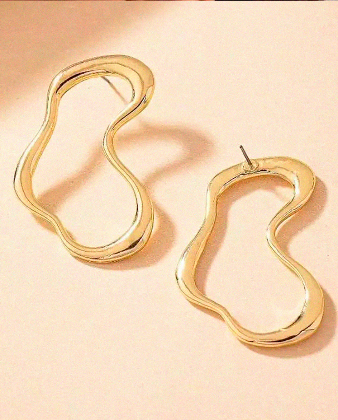 Par de Brincos Orgânicos Coração Minimalistas Dourado ou Prata