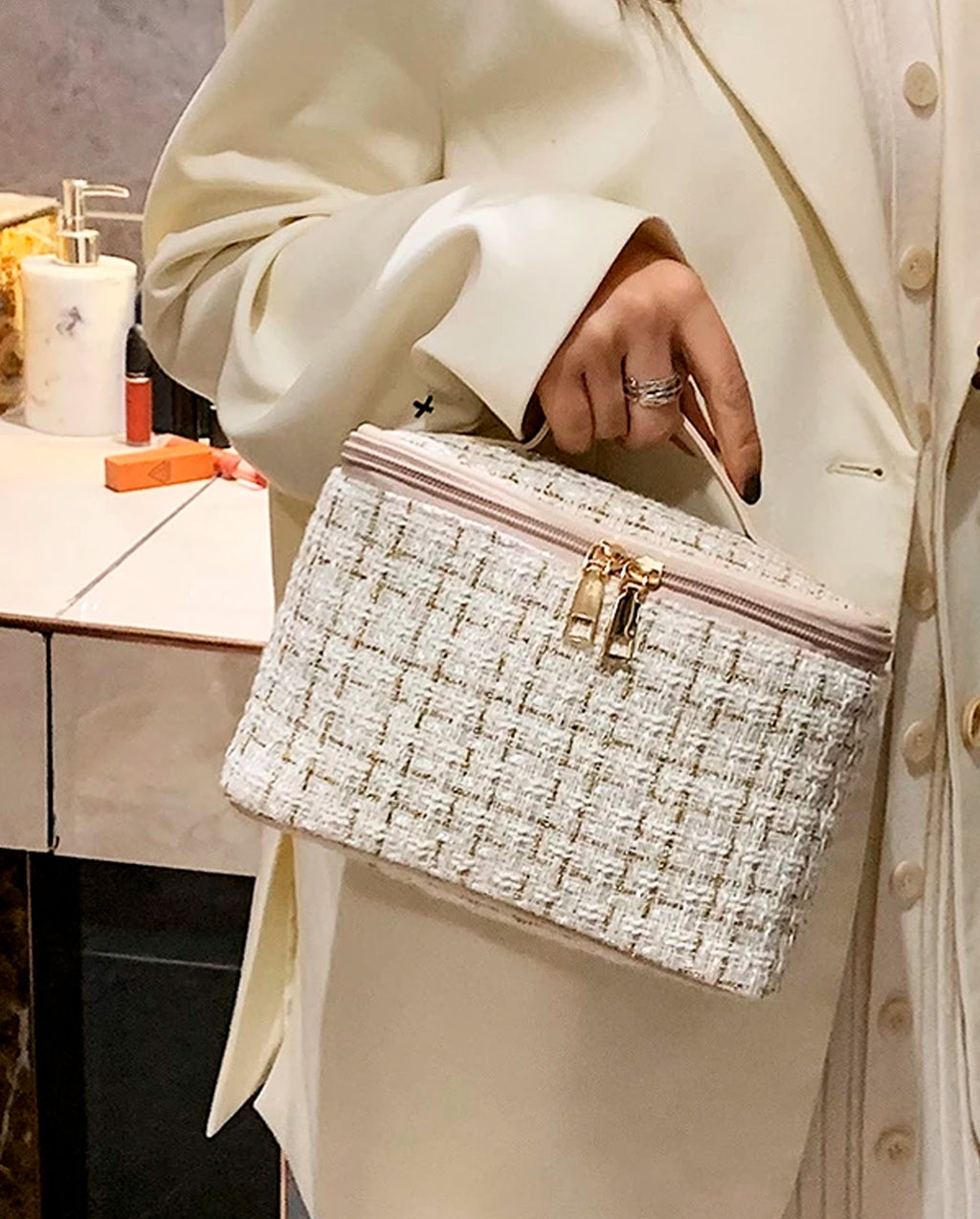 Bolsa Necessaire Tweed Feminina Com Zíper E Alça em Courinho