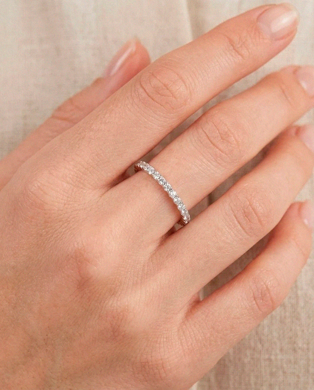 Anel Aparador de Aliança Cravejado Brilhante Banhado a Ouro ou Prata