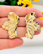 Brinco Feminino Pétala de Flor Folheados Orgânico Ouro e Prata