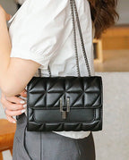 Bolsa Transversal Modelo Helô Fashion Ombro Crossbody Alça Corrente