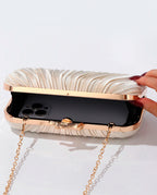 Bolsa Feminina Clutch De Festa Com Acabamento Em Cetim Plissado Bege Dourado