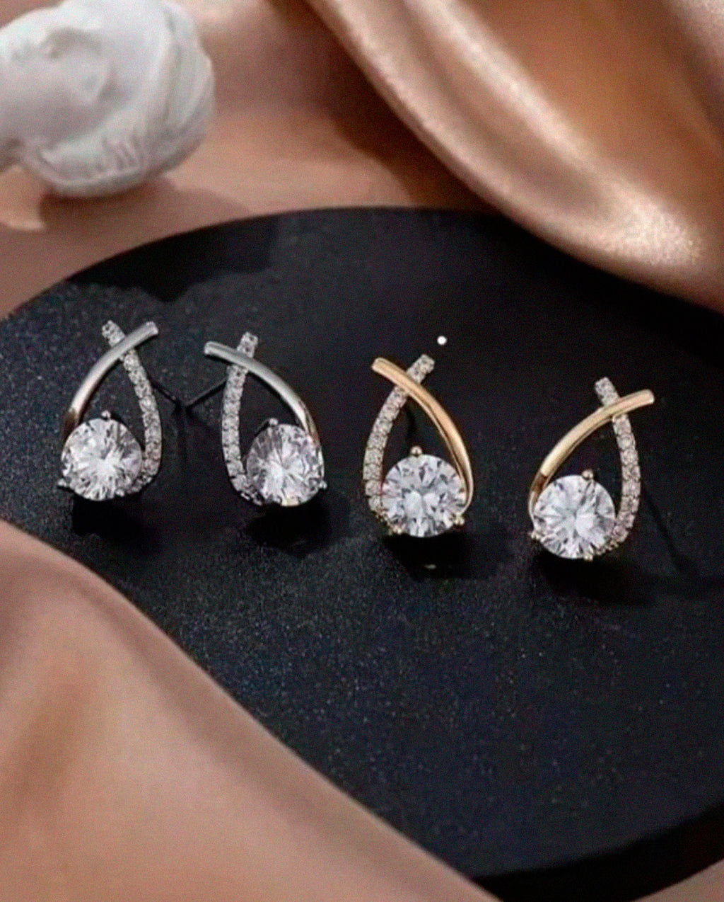 Brinco Brilhante Zircônia Elegante Casual Banhado a Ouro ou Prata