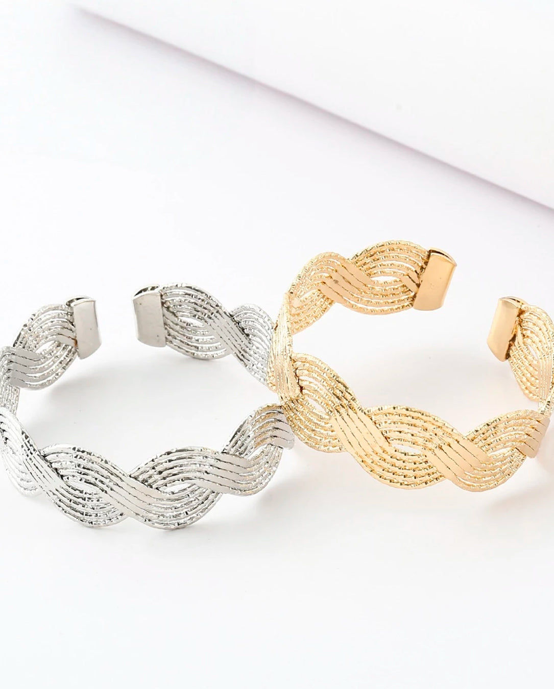 Pulseira Geométrica Ouro Vazada Estilo Ins Fashion Ajustável