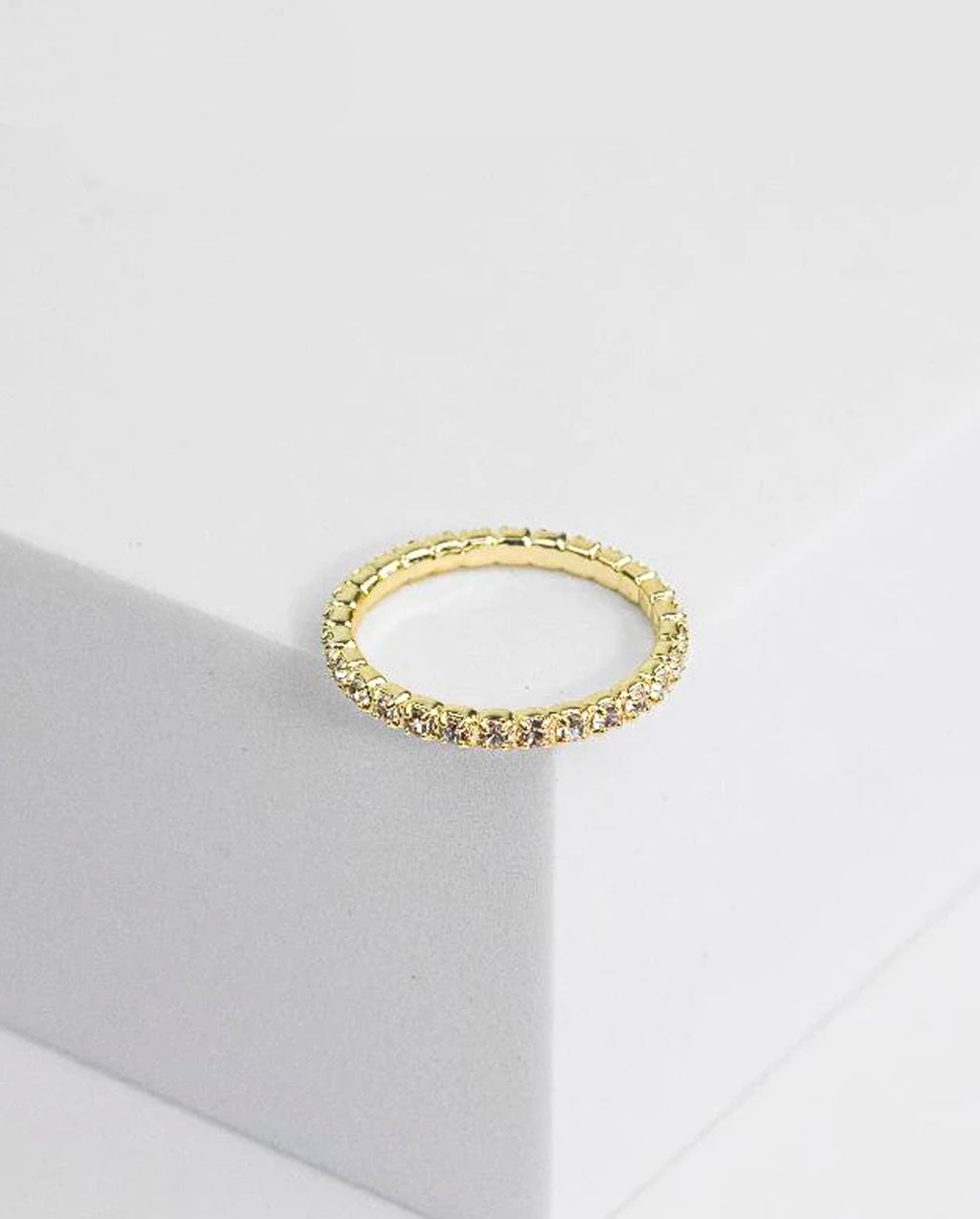 Anel Aparador de Aliança Cravejado Brilhante Banhado a Ouro ou Prata