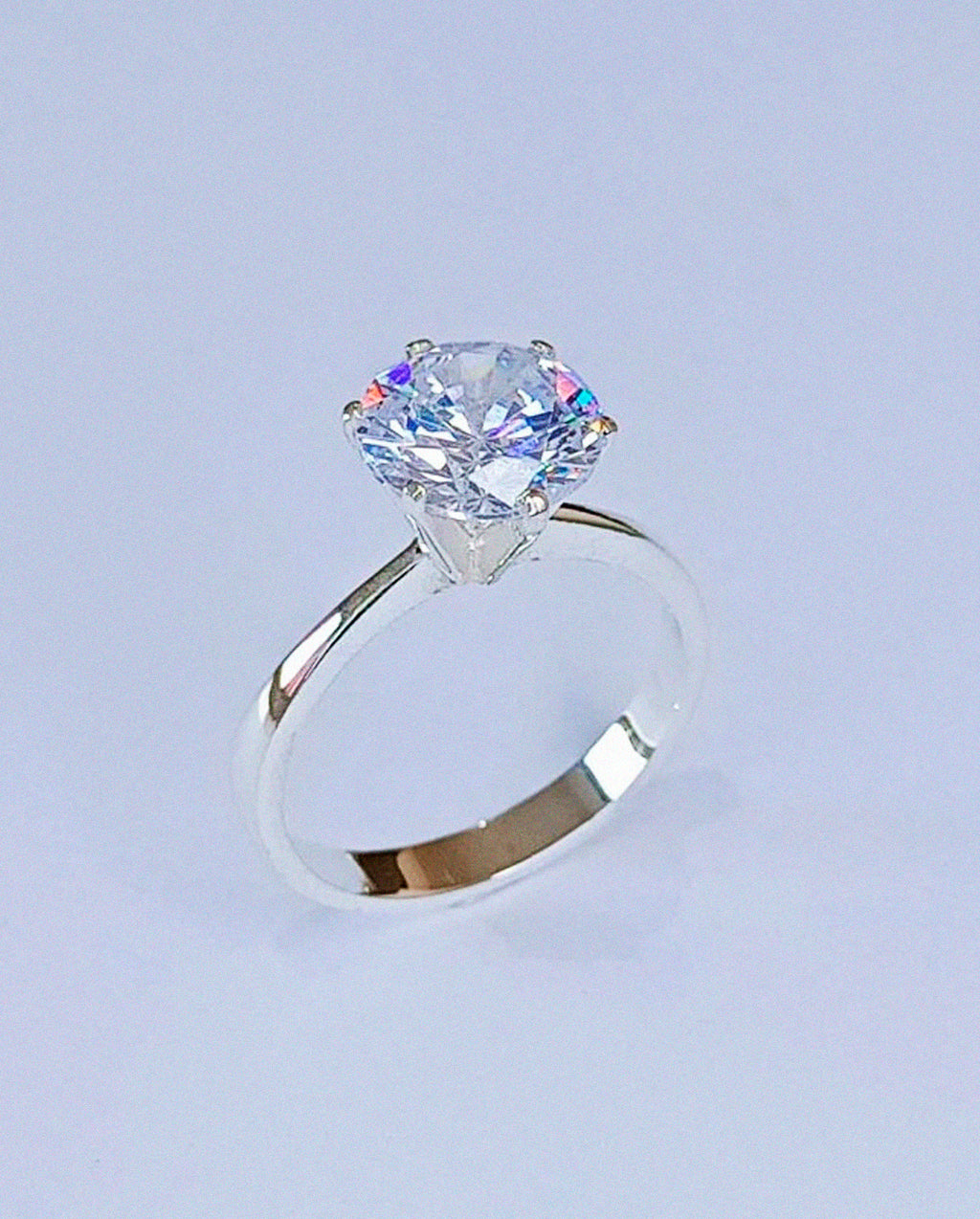 Anel Solitário em Prata 925 com Pedra de Zircônia Feminino