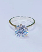 Anel Solitário em Prata 925 com Pedra de Zircônia Feminino