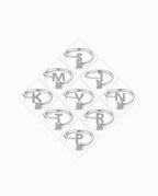 Anel Letra Feminino com Zircônia Cravejada Prata e Dourado