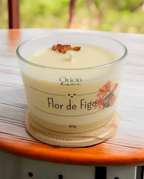 Vela Aromática Artesanal Premium 110g Vários Aromas Com Especiarias E Tampa De Madeira