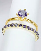 Kit 2 Anéis Banhados – Solitário e Aparador com Strass Lilás