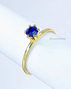 Anel Moeda Antiga Solitário com Zircônia Azul 2mm Banhado a Ouro 18k