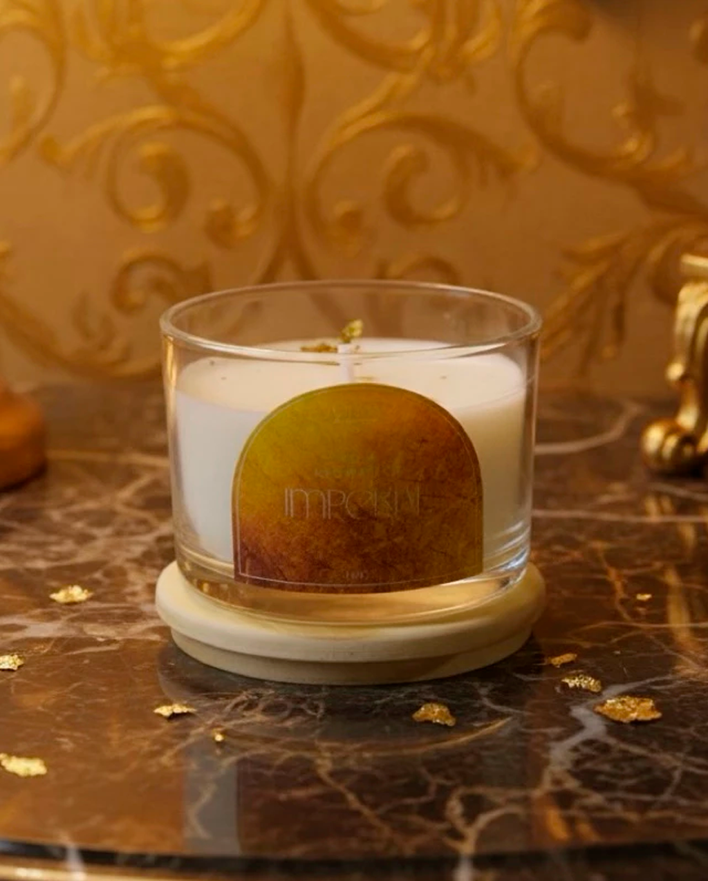 Vela Aromática Artesanal Premium 110g Vários Aromas Com Especiarias E Tampa De Madeira