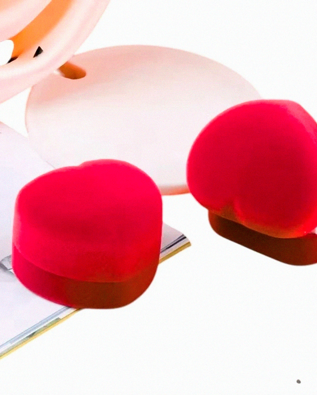 Anel Moeda Antiga Solitário com Zircônia Azul 2mm Banhado a Ouro 18k